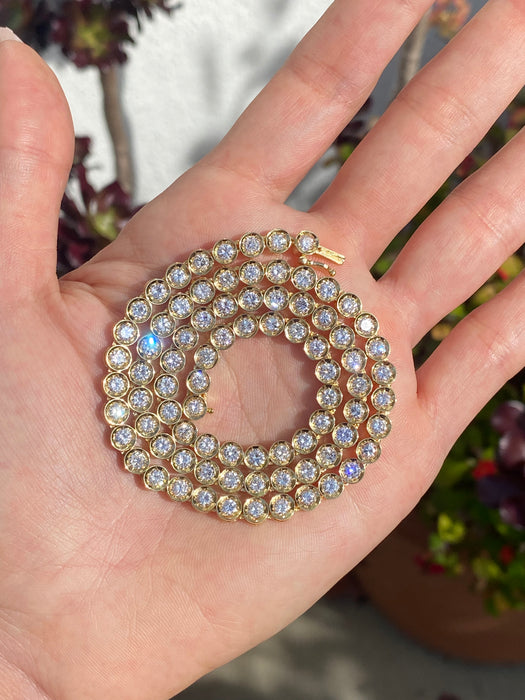 18k bezel set 10.06 tcw diamond tennis necklace