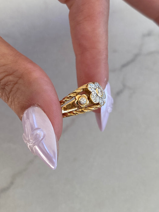 Vintage 18K Yellow Gold Double Rope Diamond Flower Ring