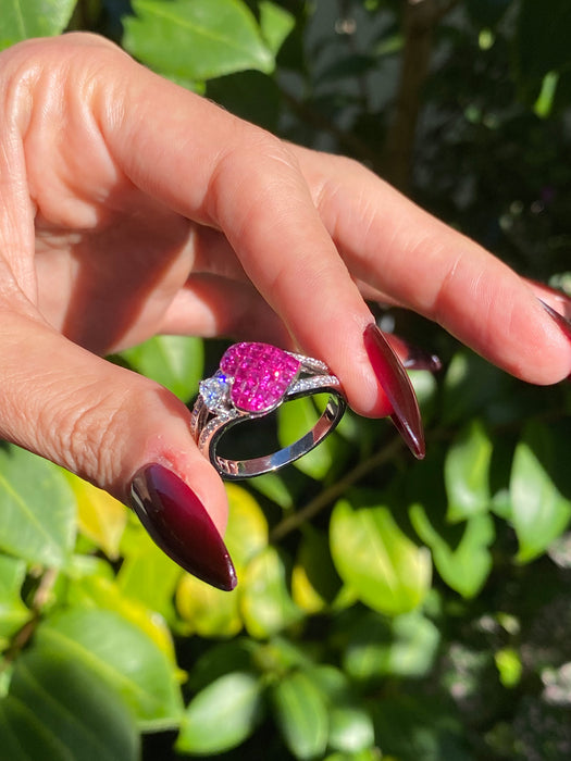 18k white gold invisible set ruby diamond heart ring size 8.5