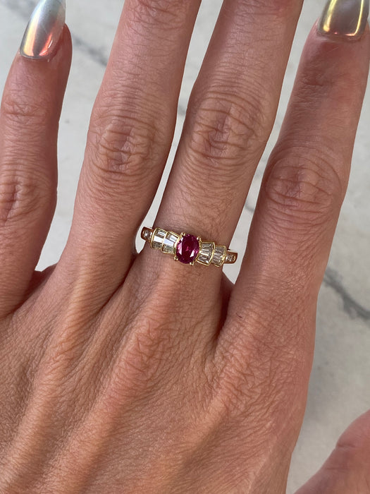 Vintage 18K Ruby & Diamond Ring with Baguette Accents