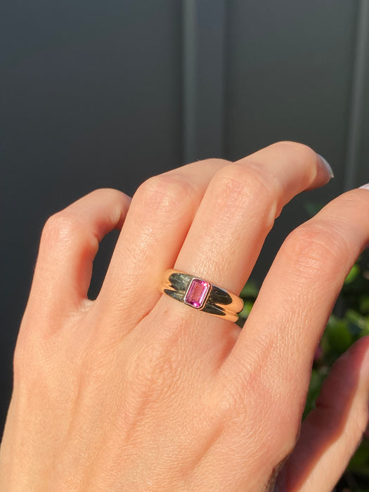 14k pink tourmaline bezel set ring size 6.5