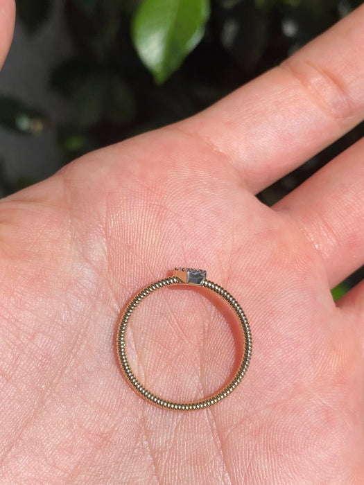 14k diamond coil ring size 6.5