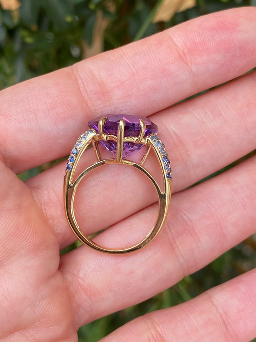18K Gold Heart Amethyst & Ombre Sapphire Heart Ring