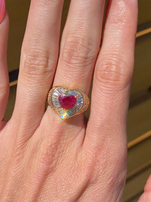 Vintage 18K Ruby Heart Diamond Ballerina Ring