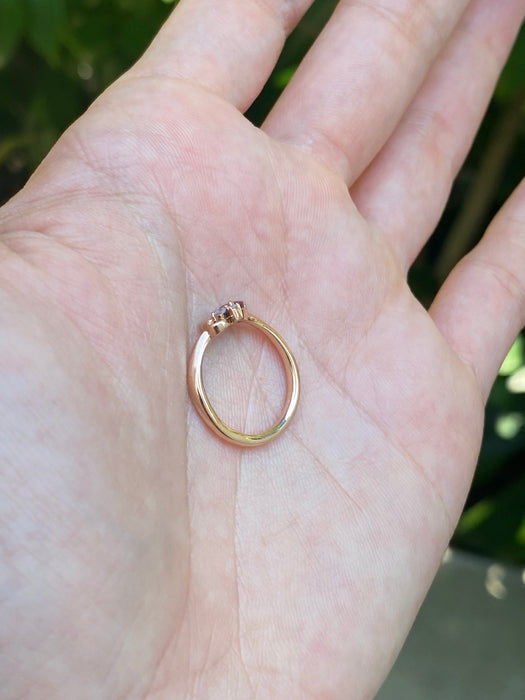 10k rose gold heart pinky ring size 3.75