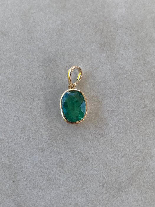 14K Gold Bezel-Set Oval Emerald Charm – 1.45 Carats emerald charm