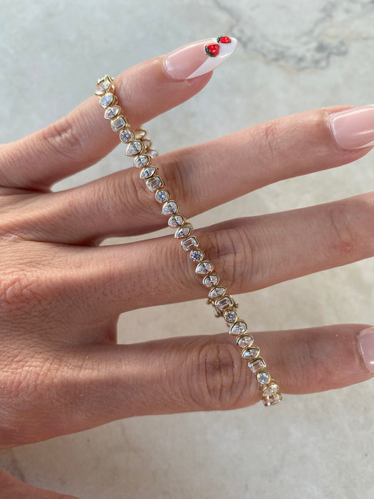 14K Gold 4 TCW Multi-Shape Lab Diamond Bezel Bracelet