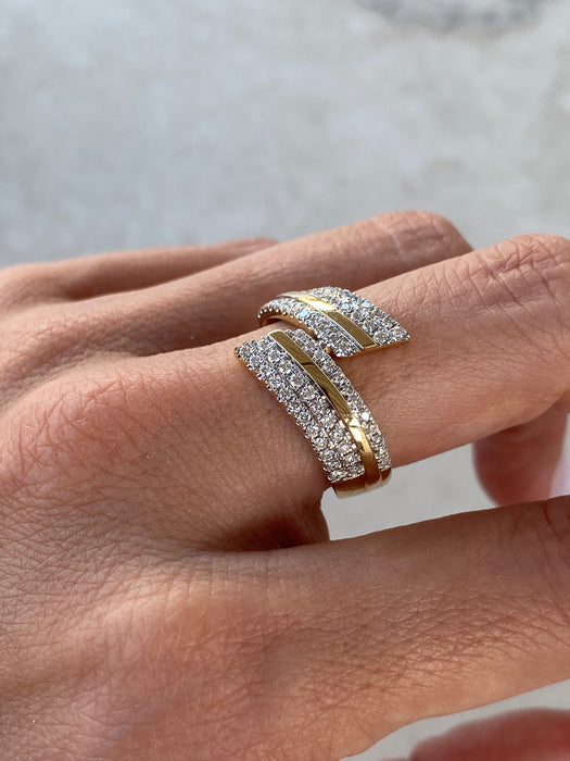 14K Gold Twist Bypass Diamond Ring