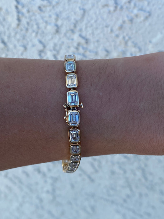 14K Gold 16 Carat Emerald Cut Lab Diamond Tennis Bracelet