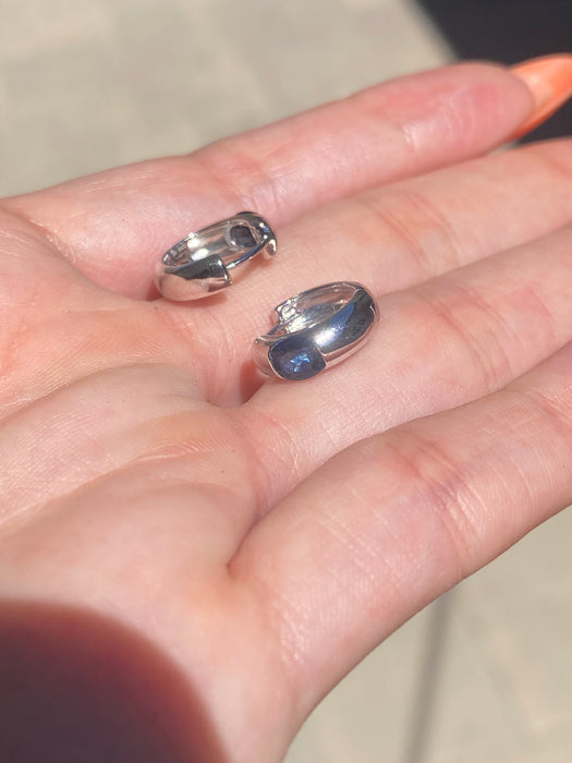 14K White Gold Blue Sapphire Huggie Hoop Earrings