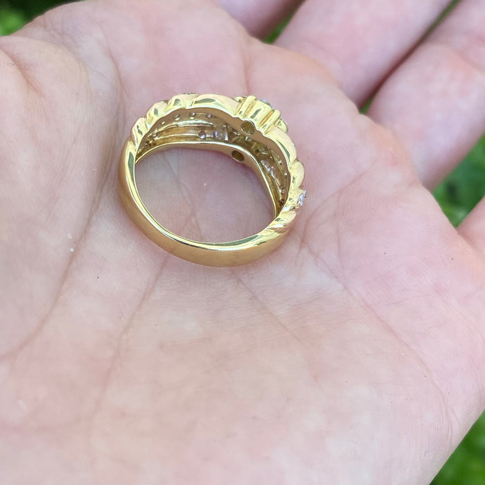 Vintage 18K Rose & Yellow Gold Diamond Flower Ring – 0.81 TCW – Size 6.75