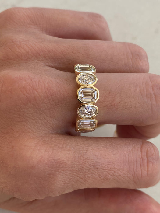 14K Bezel Set Alternating Oval & Emerald Cut Lab Diamond Ring – 3.00 CTW