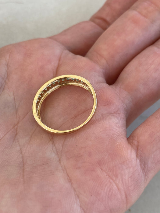 14K Gold Emerald & Diamond Ring