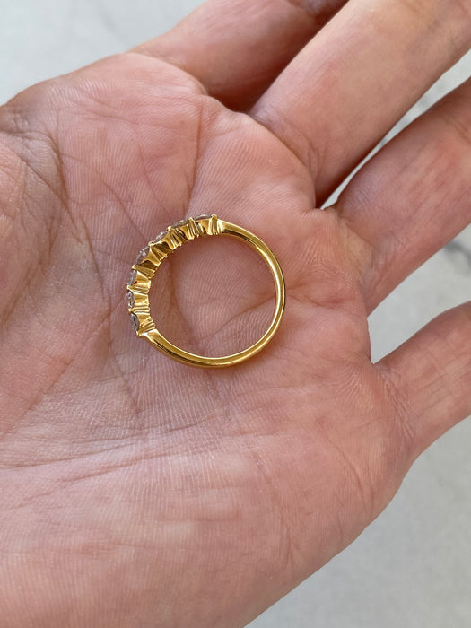 Vintage 18K Gold Natural Diamond Chevron Ring – 0.51 TCW