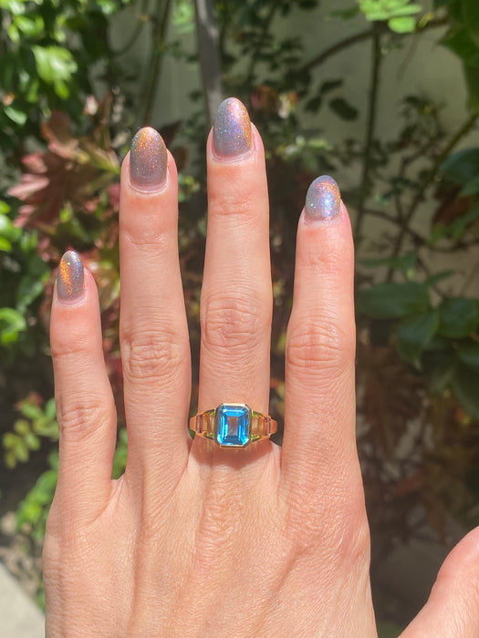 18k blue topaz, peridot, citrine amethyst ring size 6.5