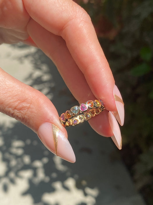 14k rainbow sapphire bezel heart eternity ring size 7.5