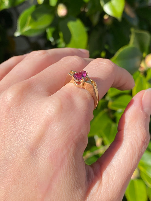 14k pear cut ruby and diamond ring size 5.75