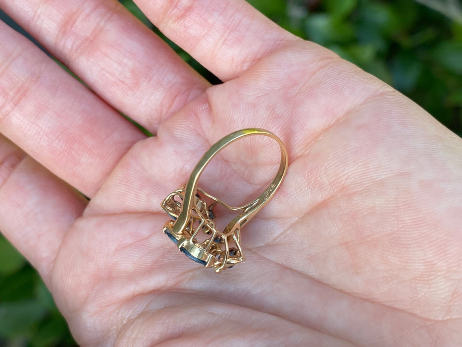 Vintage 14K Gold Blue Topaz & Diamond Leaf Ring – Size 7