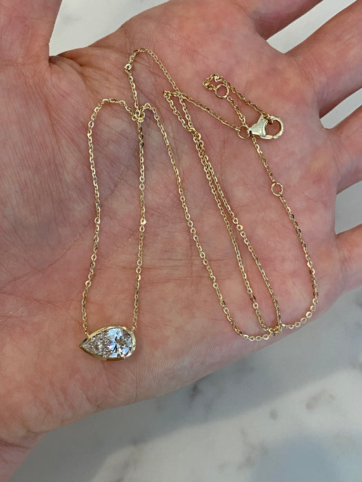 14K Gold 1.58 CT IGI Certified Pear Lab Diamond Bezel Station Necklace | VS1 F Color | Adjustable 16–18”