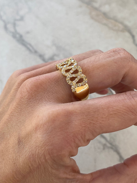 Vintage 18K Natural Diamond Squiggle Ring