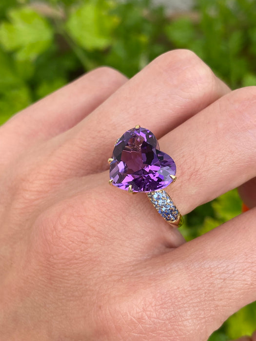 18K Gold Heart Amethyst & Ombre Sapphire Heart Ring