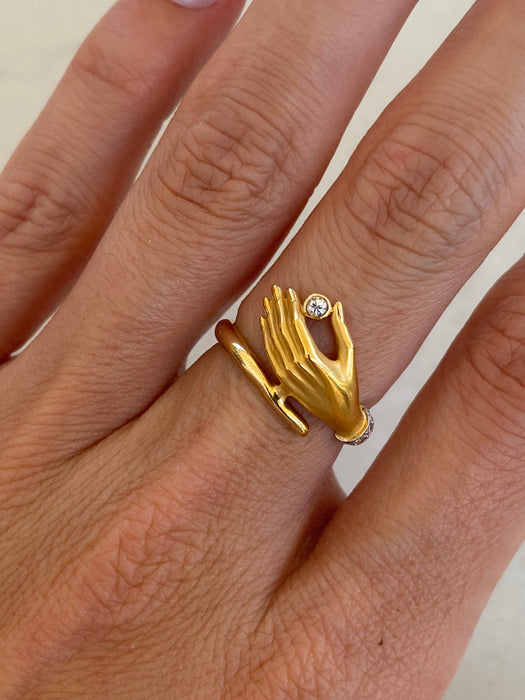 Vintage Carrera y Carrera 18K Gold Diamond Hand Ring