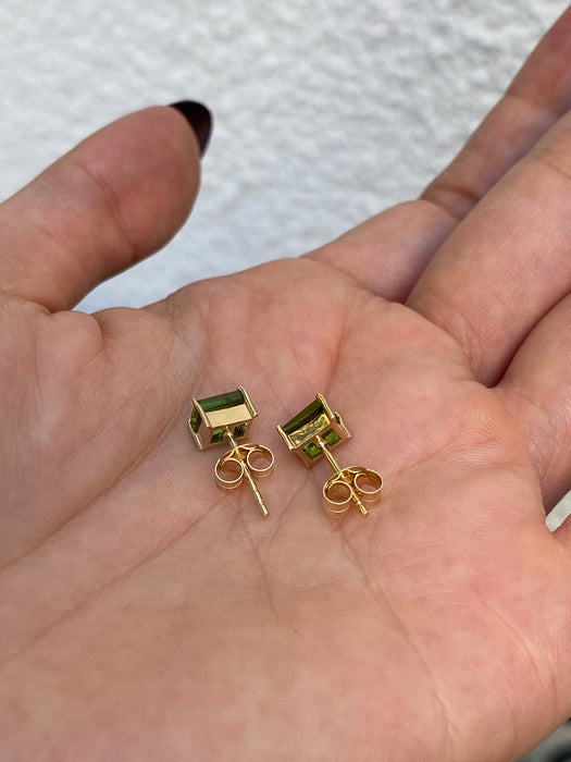 14k baguette green tourmaline stud earrings