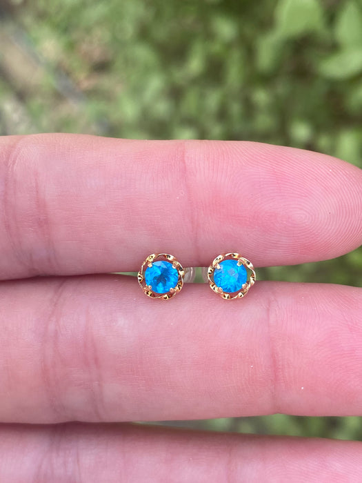 18k apatite stud earrings