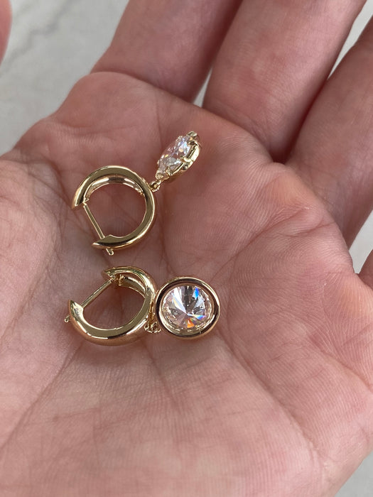 14K Gold Chunky Lab Diamond Huggy Earrings – 3.0 CTW D/VS
