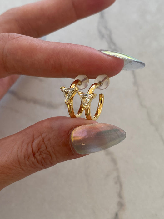 14K Gold Natural Light Yellow Trillion Diamond J-Huggie Earrings – 0.60 TCW