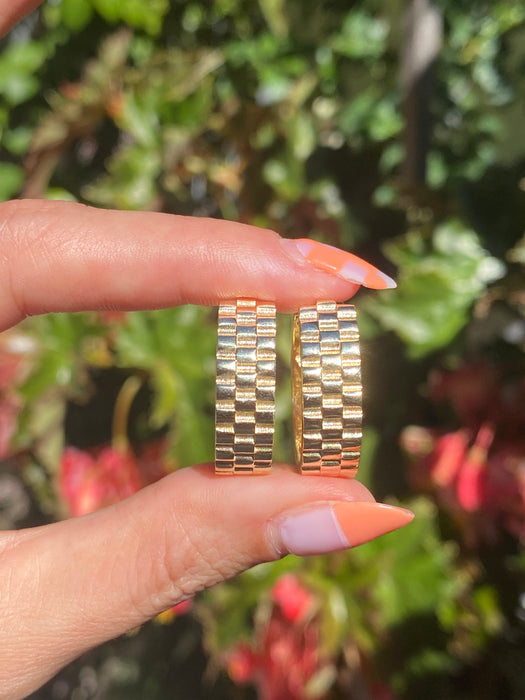 14k riveted link hoop earrings