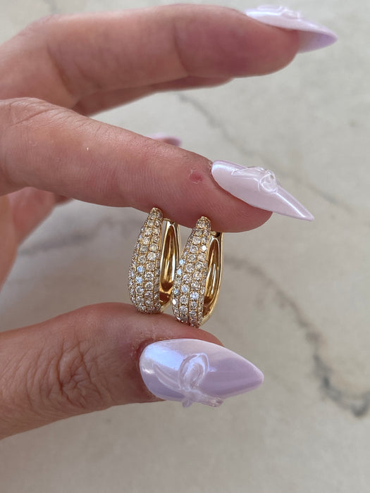 Vintage 14K Gold Natural Diamond Pavé Huggie Hoop Earrings – 1.10 CTW