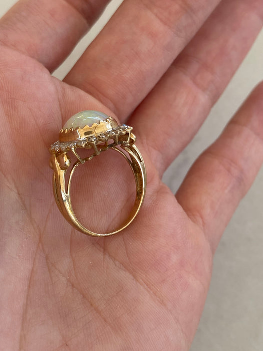 Vintage 10K Opal & Diamond Flower Ring