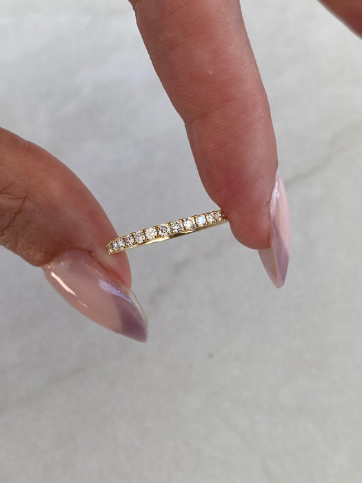 Vintage 18K Gold Natural Diamond 3/4 Eternity Ring