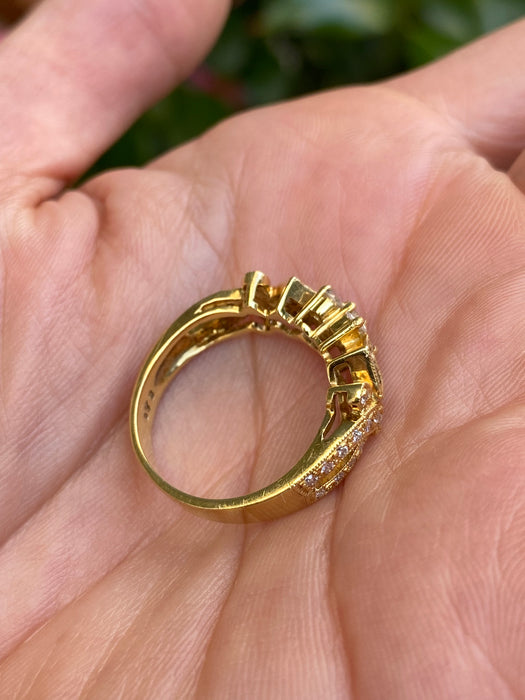 Vintage 18k Gold Invisible Set Princess Cut Diamond & Round Diamond Ring Size 6.25