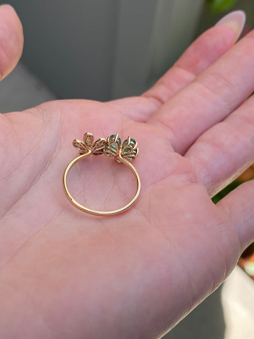 14K Emerald & Diamond Flower Ring