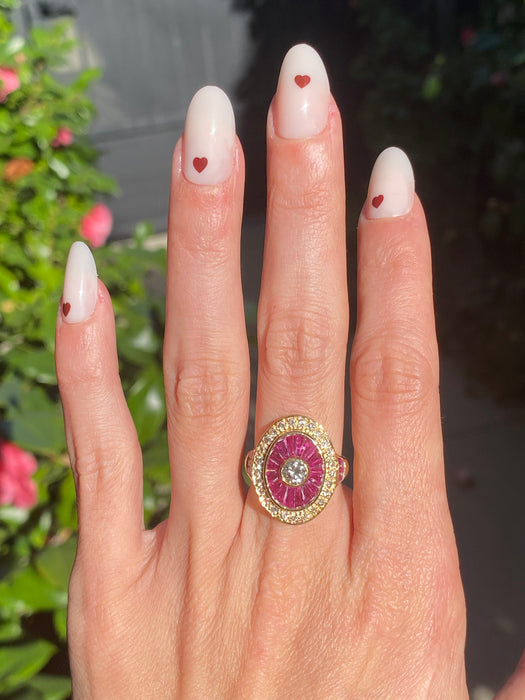 Vintage 18K Ruby & Diamond Oval Ring