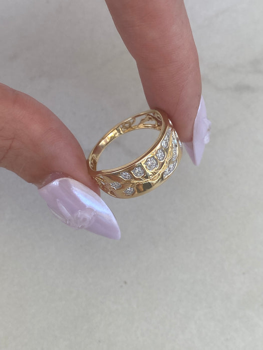 14K Natural Diamond Bluebell Flower Ring