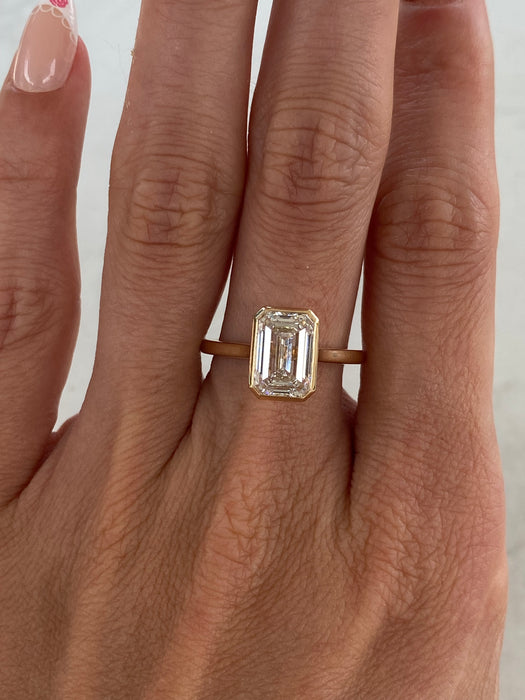 14K Gold 3.04 CT Emerald Cut Lab Diamond Ring IGI Certified