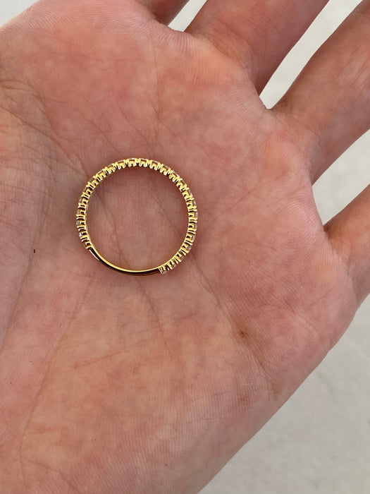 Vintage 18K Gold Natural Diamond 3/4 Eternity Ring