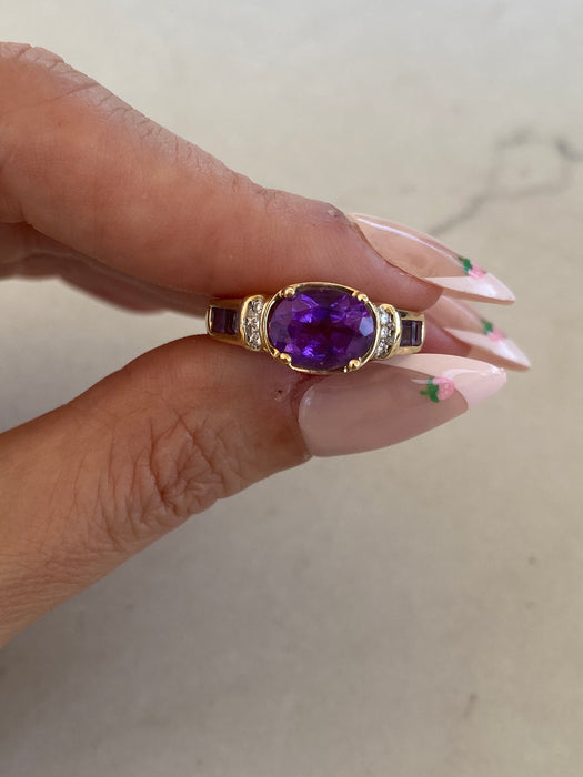 Vintage 14K Gold Amethyst Diamond Ring