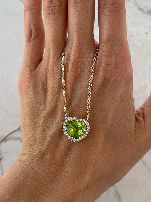 Vintage 18K Two-Tone Peridot Heart & Diamond Necklace
