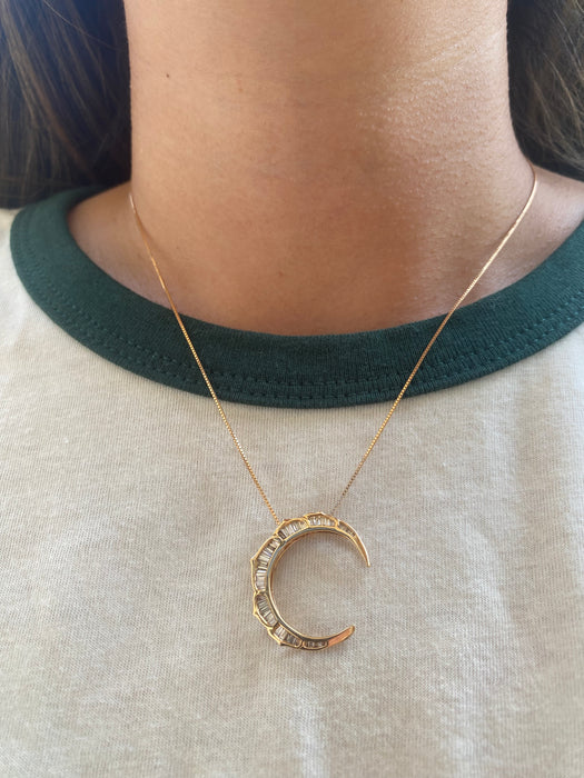 Vintage 18K Rose Gold Crescent Moon Necklace