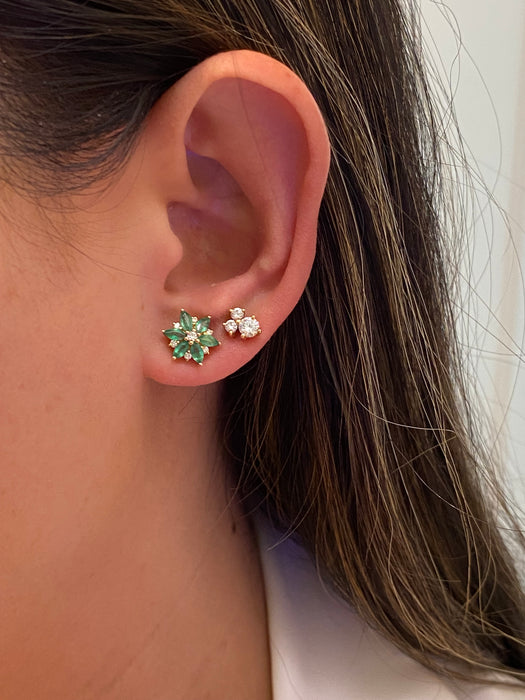 14k emerald diamond flower stud earrings