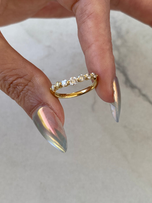 Vintage 18K Gold Natural Diamond Chevron Ring – 0.51 TCW