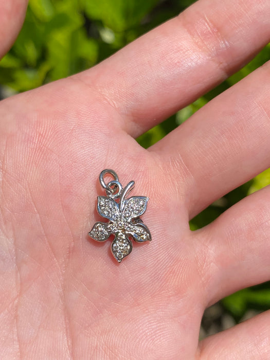 18k white gold flower leaf diamond charm