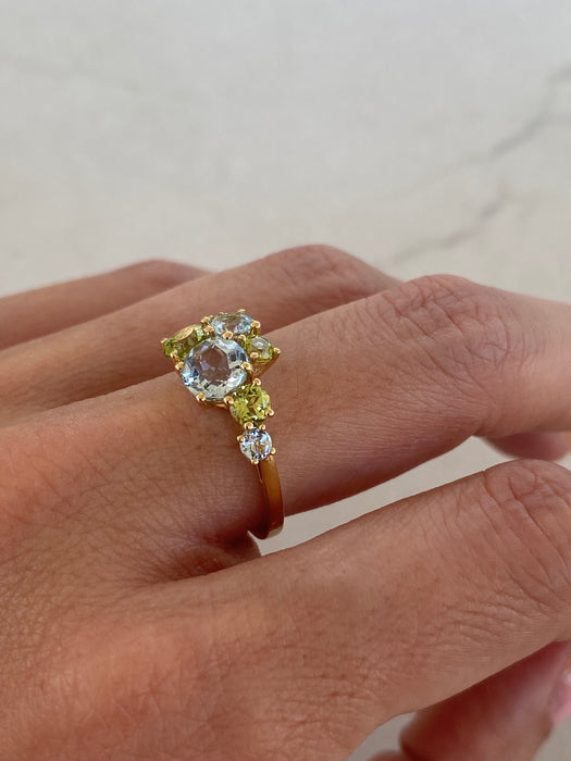 18K Blue Topaz & Peridot Ring