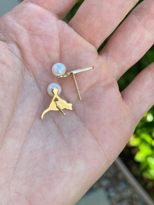 14k diamond cat pearl stud earrings