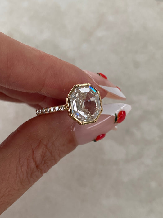 14K Gold 3.05 Carat Hexagon Old Mine-Cut Lab Diamond Ring