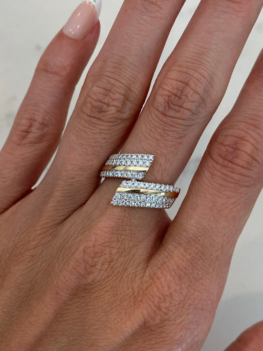 14K Gold Twist Bypass Diamond Ring